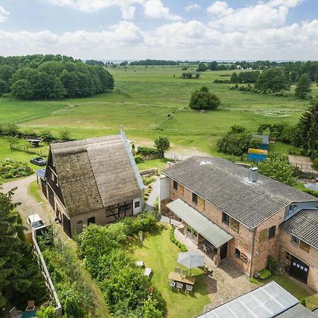 Das Backsteinhus, App Achtern Diek Dargen Exteriör bild