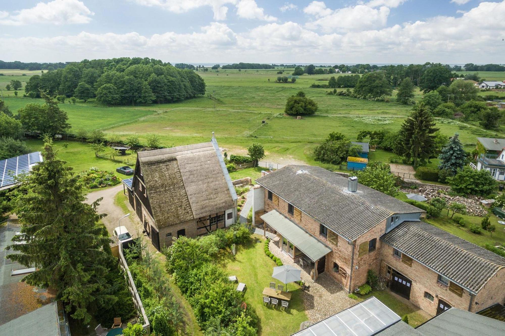 Das Backsteinhus, App Achtern Diek Dargen Exteriör bild